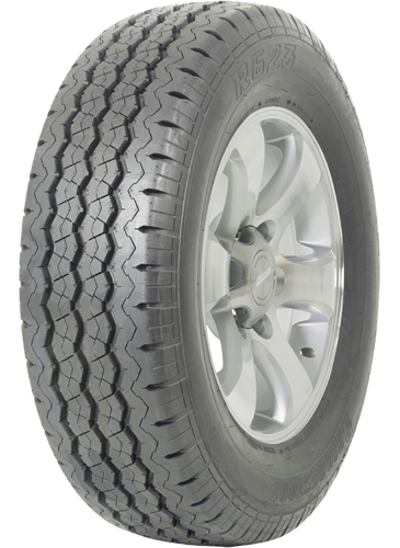Bridgestone 195 R15 106R R623 2026
